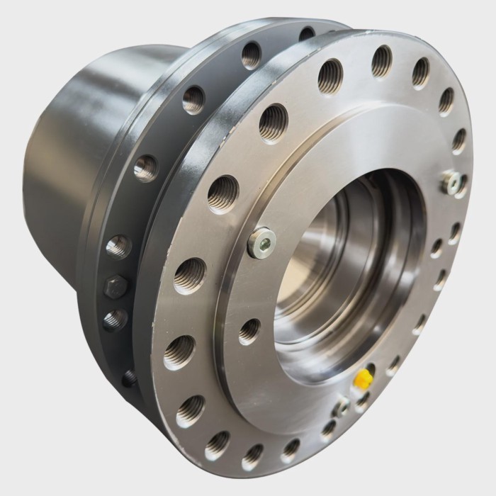 High quality ABG6820 paver Travel reducer  80635980 reduction shaft for  abg6820/7820