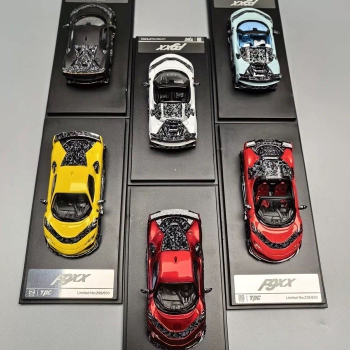 M & TPC1: 64 Standard Red Ferrari SF90XX Ferrari F9XX โมเดลรถอัลลอย
