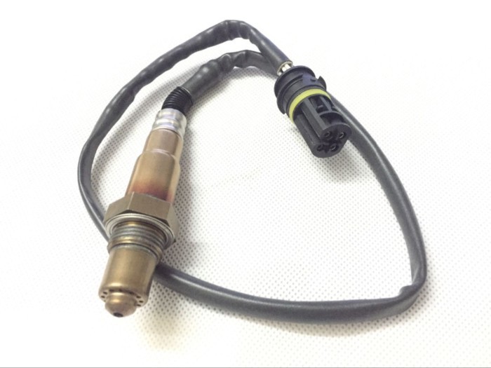 Oxygen Sensor O2 for BMW E90 E61 E61 E65 E66 X5 E70 X6 E71 E72 650i 750i 550i 11787539125