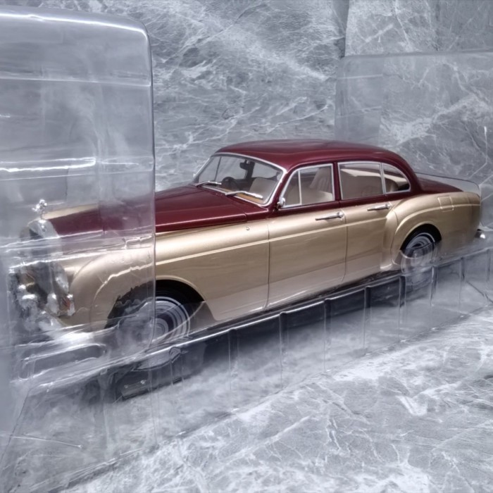 MCG 1/18 ROLLS ROYCE SILVER CLOUD III ROLLS-ROYCE รถรุ่น