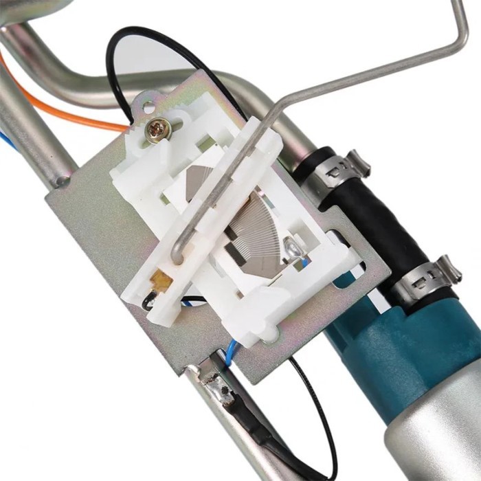 5003861AB 52018407 4637182 J670305 SP736H Fuel Pump Assembly for Jeep Wrangler 2.5L 4.0L 1991-1995