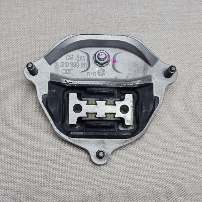Engine Support Mounts Automatic Transmission Mount 8K0399151 for VW Audi A4 A5 A6 A7 Q5 R8 S4 S5 8K