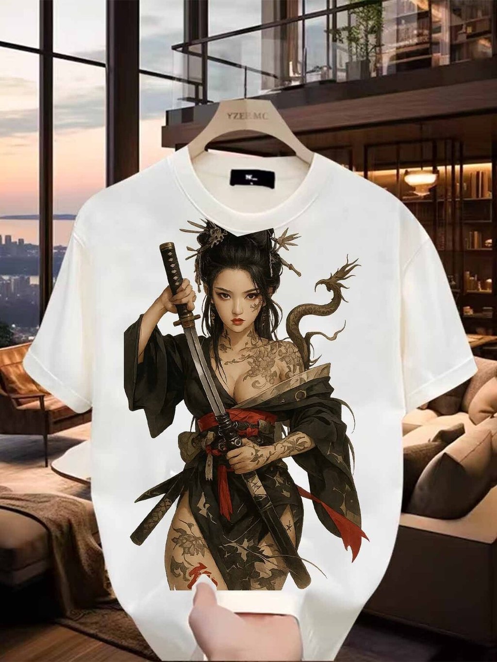 เสื้อยืดแขนสั้นผู้ชายฤดูร้อน ดีไซน์แบบนักรบซามูไร มีลายมังกรบนตัวเสื้อ