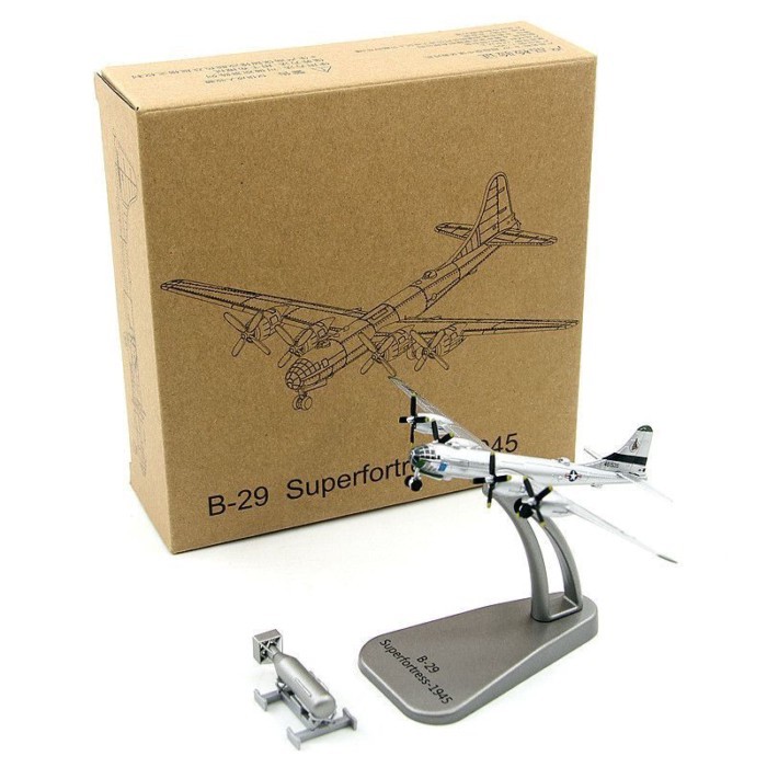 Air Fortress B29 Bomber Alloy Static Model เครื่องประดับ Little Boy ระเบิดนิวเคลียร์คอลเลกชันรุ่น B2