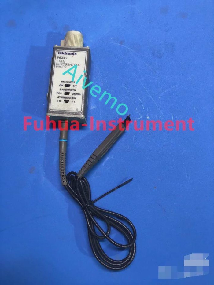 TEKTRONIX P6247 1 GHz DIFFERENTIAL PROBE/
