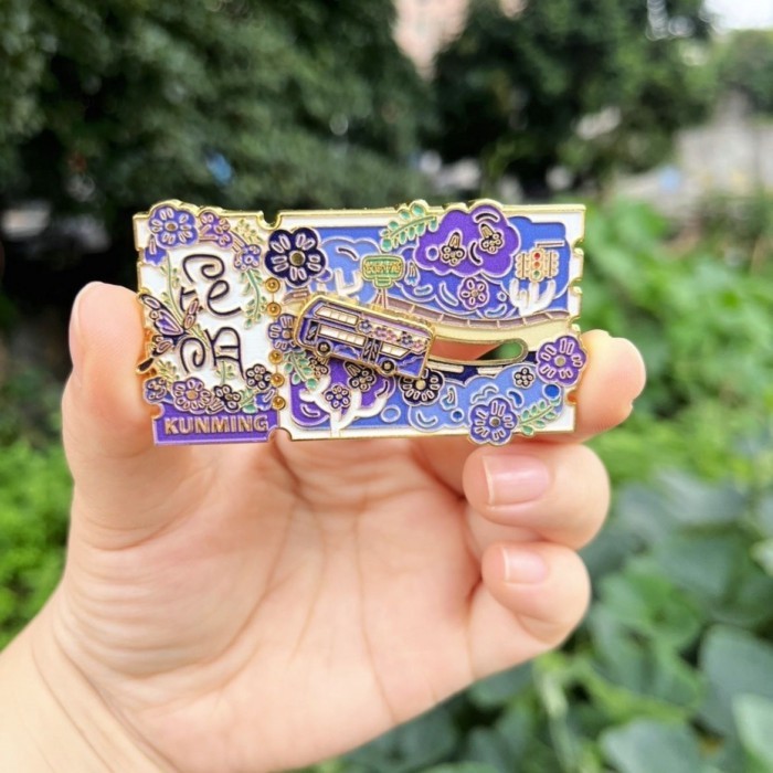 Kunming Jacaranda โลหะแม่เหล็กตู้เย็นแม่เหล็กเลื่อน Creative ประณีตตกแต่งบ้าน Travel Collection ของท