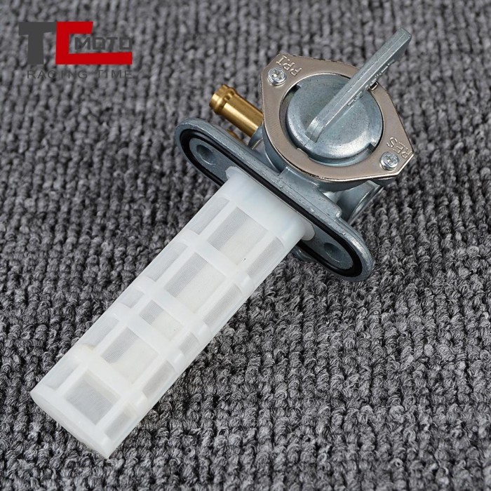 Gas Fuel Petcock Valve Switch Pump For Kawasaki ZG1000 CONCOURS ZG 1000 51023-1130 51023-1388 51023