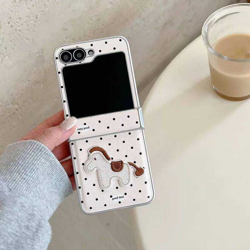 ▥ Cute Horse Polka Dot Leather Phone Case For Samsung Galaxy Flip 7 6 5 4 3 Z Flip6 Flip7 FE Co