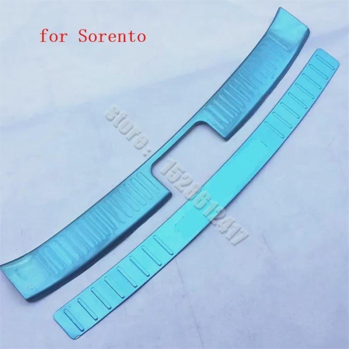 High quality stainless steel car rear bumper to protect the sill for 2013-2014 KIA Sorento 5dr Hatc