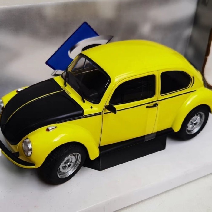 SOLIDO 1/18 VW BEETLE 1303 Volkswagen BEETLE รถโมเดลรถสองประตู