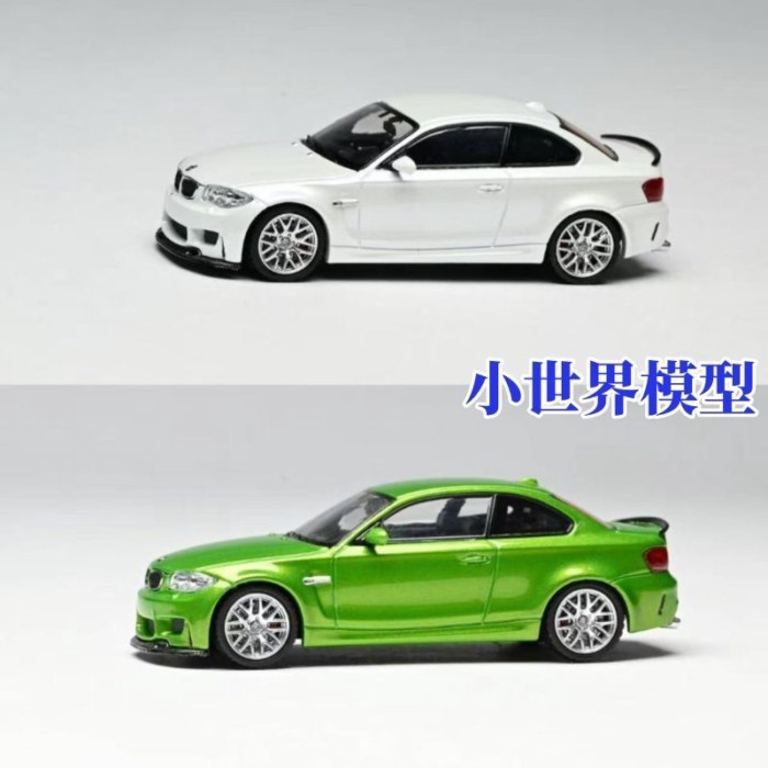 พร้อมสต็อก 7CM 1: 64 BMW BMW 1M Coupe E82 โมเดลรถอัลลอย