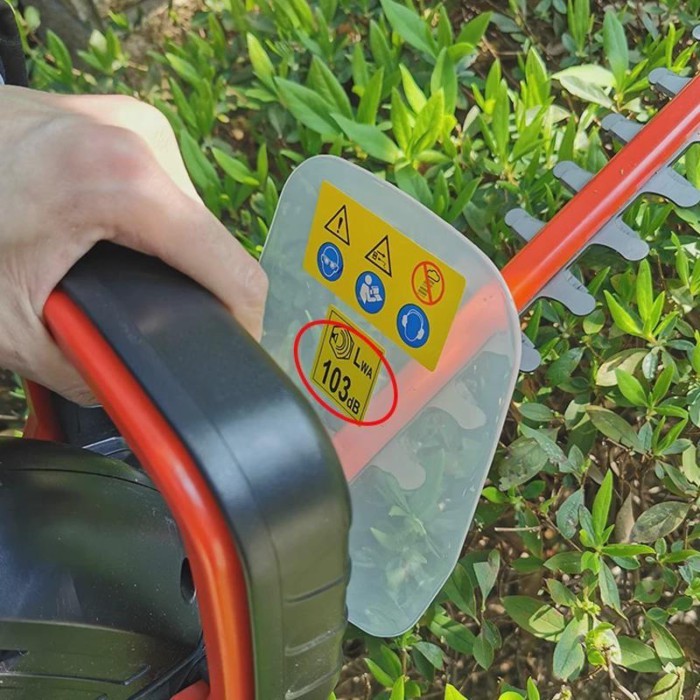 Electric hedge trimmer household hedge trimmer garden pruning machine pruning shears flowers and gr