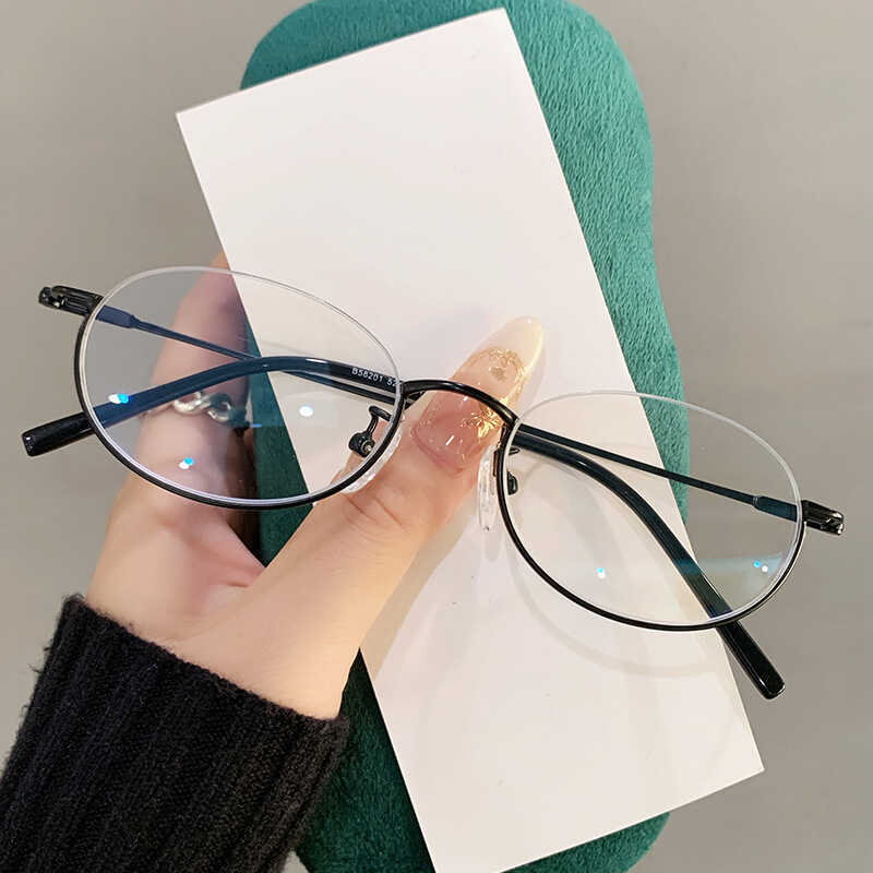 กรอบแว่นตาสไตล์ญี่ปุ่น รูปไข่ แบบคว่ำครึ่ง ยู่เจี๋ย 58201 สำหรับการจับคู่