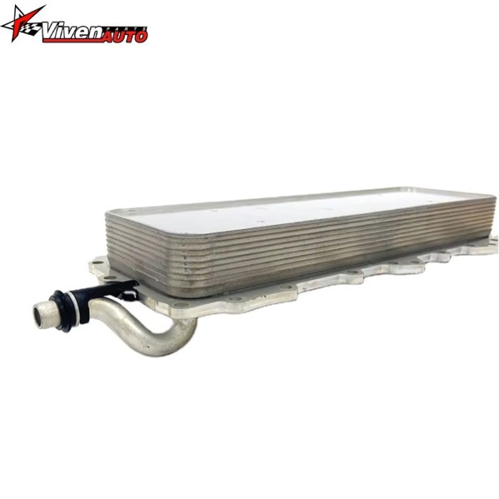 LR010754 AJ811959 Auto Parts Engine Oil Cooler Assmbely For Land Rover Discovery 4 5 Range Rover Sp