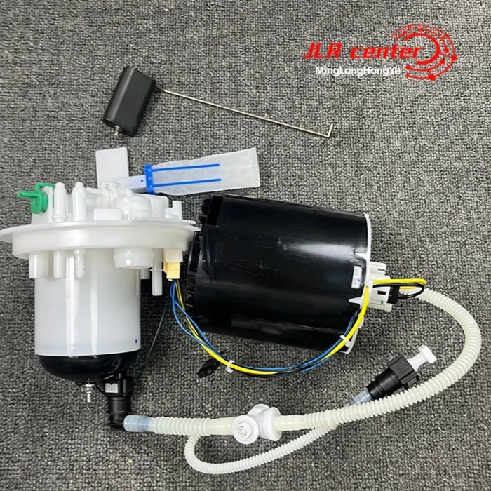 For Land Rover LR2 3.2L FreeLander 2 gasoline engine oil pump assembly, fuel filter, LR005621, LR03