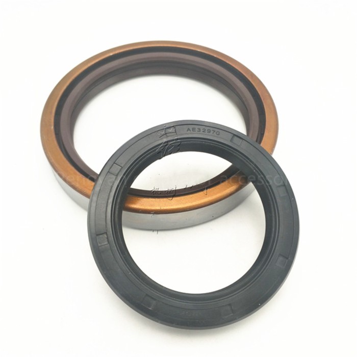 AE32970 C6204213510 crankshaft oil seal For Komatsu 4D95 engine oil seal B3.3 crankshaft oil seal e