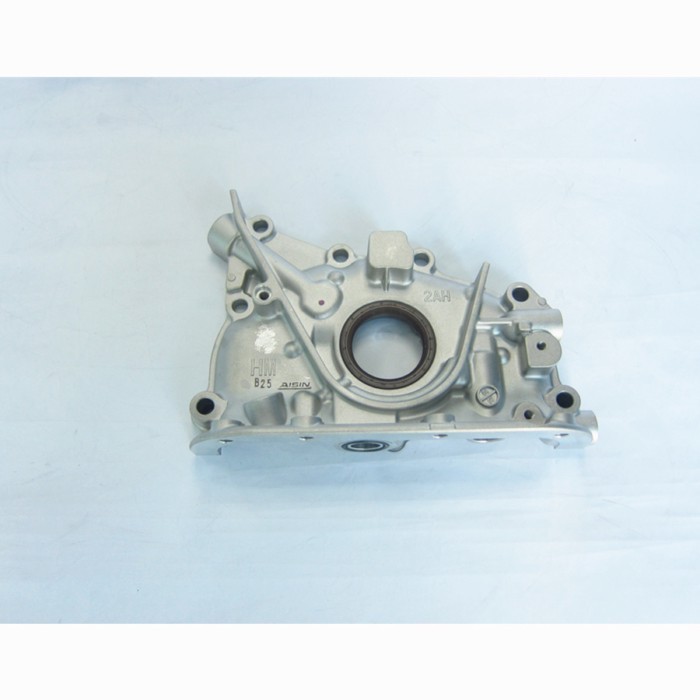 VOUVOU Car accessories engine OEM quality oil pump FS01-14-100 for Mazda 323 BJ protege 5 1.8 2.0 F