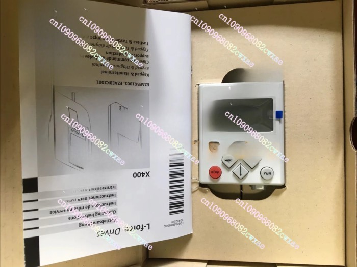Lenze 8400/9400 SerieS Frequency Converter OperatiOn Panel EZAEBK1001