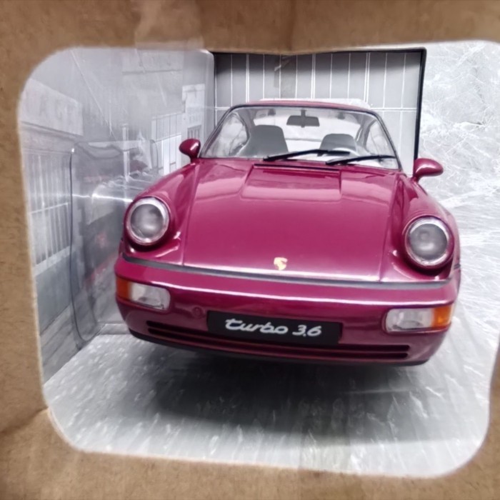 SOLIDO 1/18 PORSCHE 911 964 TURBO 1991 PORSCHE รถรุ่น