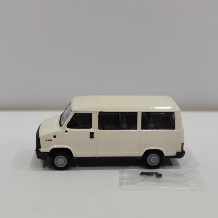 BREKINA 1/87 HO PEUGEOT J5 BUS PEUGEOT Van รุ่นวัสดุพลาสติก 26 Limited Out of Print Car รุ่น Limited