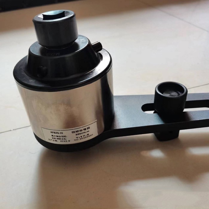 China 3500Nm Hand Operated Manual Torque Multiplier Wrench