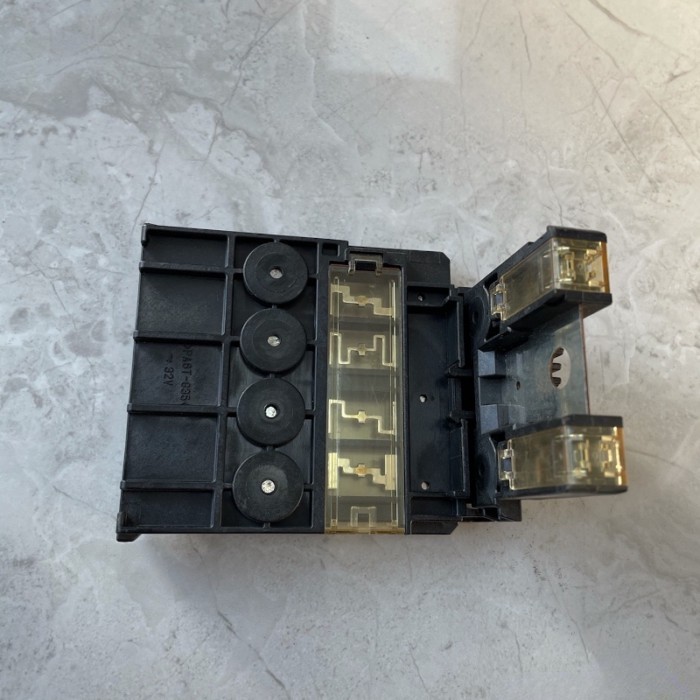 Battery Fuse Box Battery Positive Fuse for Mitsubishi Pajero Sport 3.0 2011-2012 Genuine Parts