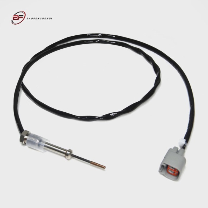 New 1x R2AX187G0B 06N282612 Diese EGTS Exhaust Gas Temperature Sensor For Mazda CX-7 2PIN