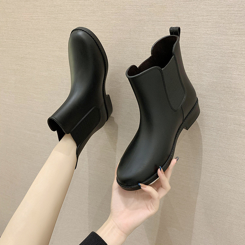 COD  All-season Rain Boots For Women, Chelsea Mid-calf Rain Boots, Non-slip Waterproof Shoes, Fashi