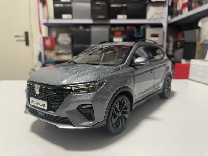 1: 16 โรงงานเดิม ROEWE ROEWE RX5 PLUS SUV 2021 รถรุ่น Ronglin สีเทา