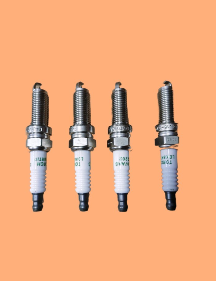 Chery Automobile J69 spark plug 4pcs  F4J16-3707010  J60/J68/T18/M1D