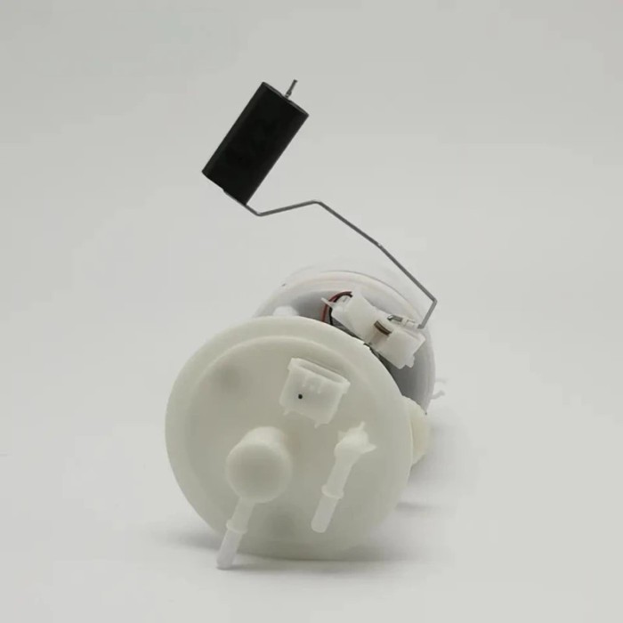 OEM: 17040-2FK0A 170402FK0A 17040-2FK0A-C270 170402FK0AC270 Fuel Pump Assembly for Venucia R30 2014