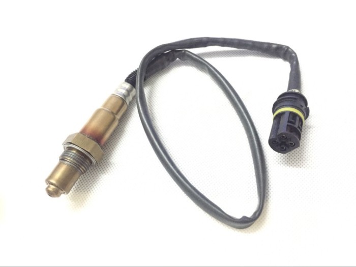 Oxygen Sensor O2 for BMW E90 E61 E61 E65 X5 E70 X6 E71 E72 650i 750i 11787558179