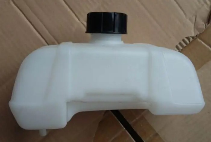 TD40 FUEL TANK & CAP ASSEMBLY FOR KAWASAKI TD-40 CG400 CG415 SERIES 2 CYCLE KAAZ STRIMMER WEEDEATER