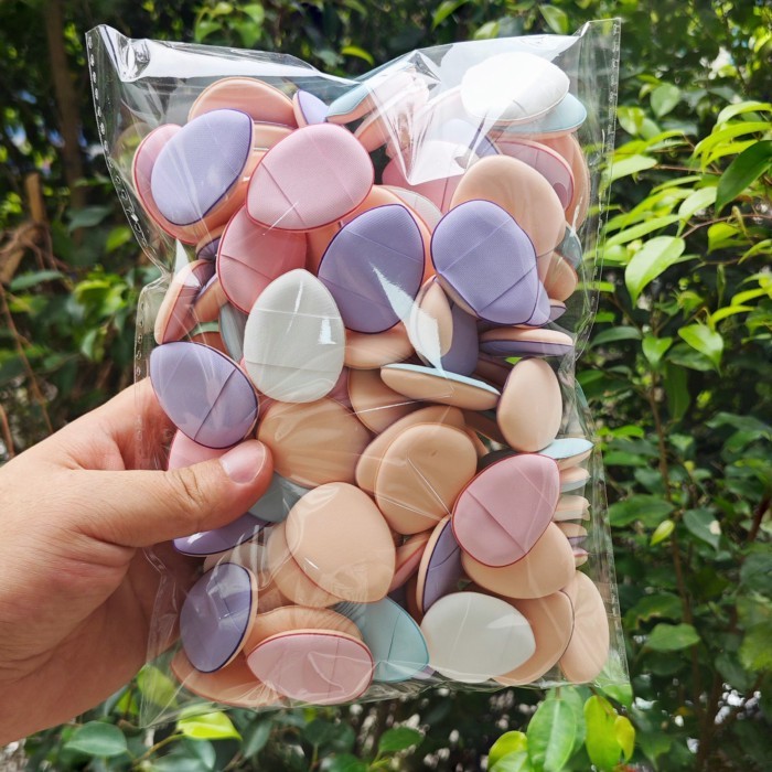 การกวาดล้างโรงงานตอบแทน!Thumbtip Mini Puff รองเท้าแตะขนาดเล็กแต่งหน้าคอนซีลเลอร์ Brightening Puff