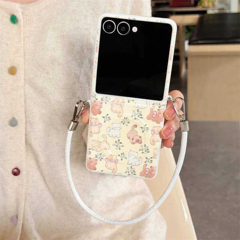 ▥ Korean Cute Cat wer Magnetic Phone Case For Samsung Galaxy Z Flip 7 6 5 4 3 Flip6 Flip7 Co