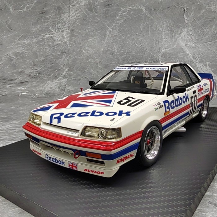 TSM 1/18 Reebok Skyline R31 GTS-R โมเดลรถเรซิ่นพร้อมกล่องโฟมพร้อมกล่องสี