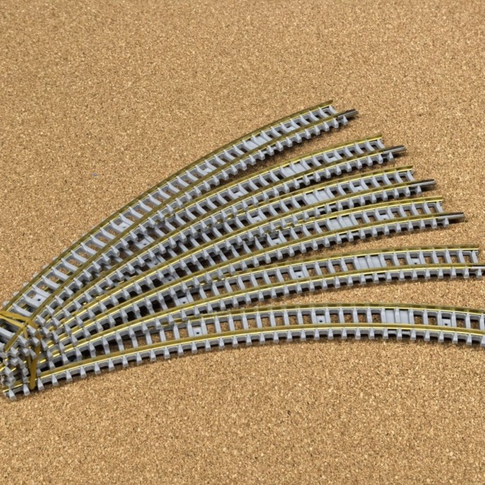 N Scale Train Model Track Train Model Cement Pillow Track 9mm Track Distance Curved Track Radius 390