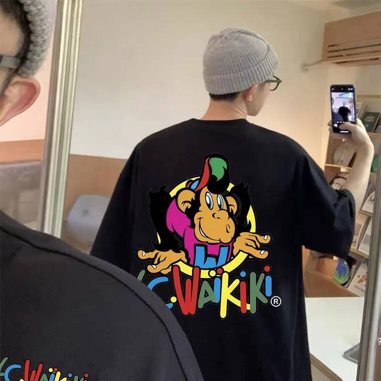 เสื้อยืดgraphic พร้อมลายลิงพิมพ์สองด้าน จากLc Waikiki เหมาะสำหรับทั้งผู้ชายและผู้หญิง แขนสั้น สไตล์แ