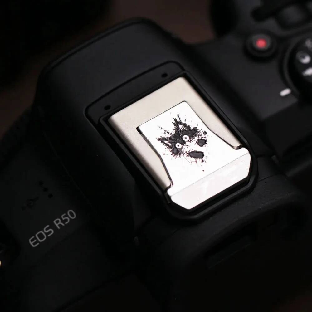 กล้องโลหะรองเท้าร้อนสําหรับ Canon EOS R R3 R5 R52 R6 R50V R62 R7 R8 R10 R62 R50 R5C ปุ่มชัตเตอร์การถ