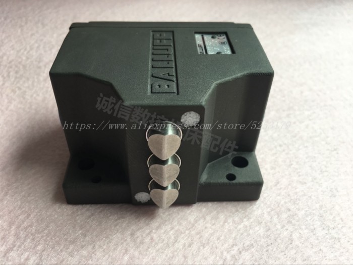 BNS 819-B03-D12-61-12-10  BALLUFF New Original