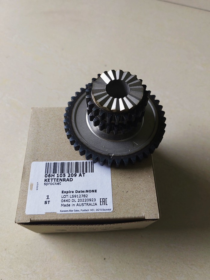 Genuine CRANKSHAFT TIMING GEAR SPROCKET 06H105209AT G56385 For Audi A4 A5 A6 Q5 1.8 2.0T For 2009 -