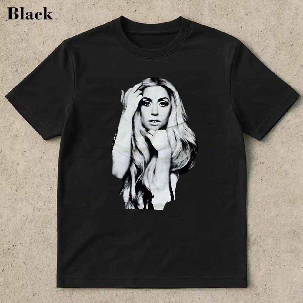 เสื้อยืดสีดําพร้อมเสื้อยืดแขนสั้นฤดูร้อนพิมพ์ลาย Lady Gaga