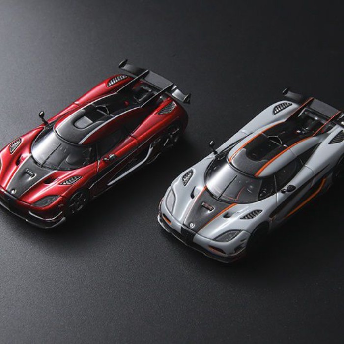 โมเดลรถเรซิ่น Koenigsegg Agera RS