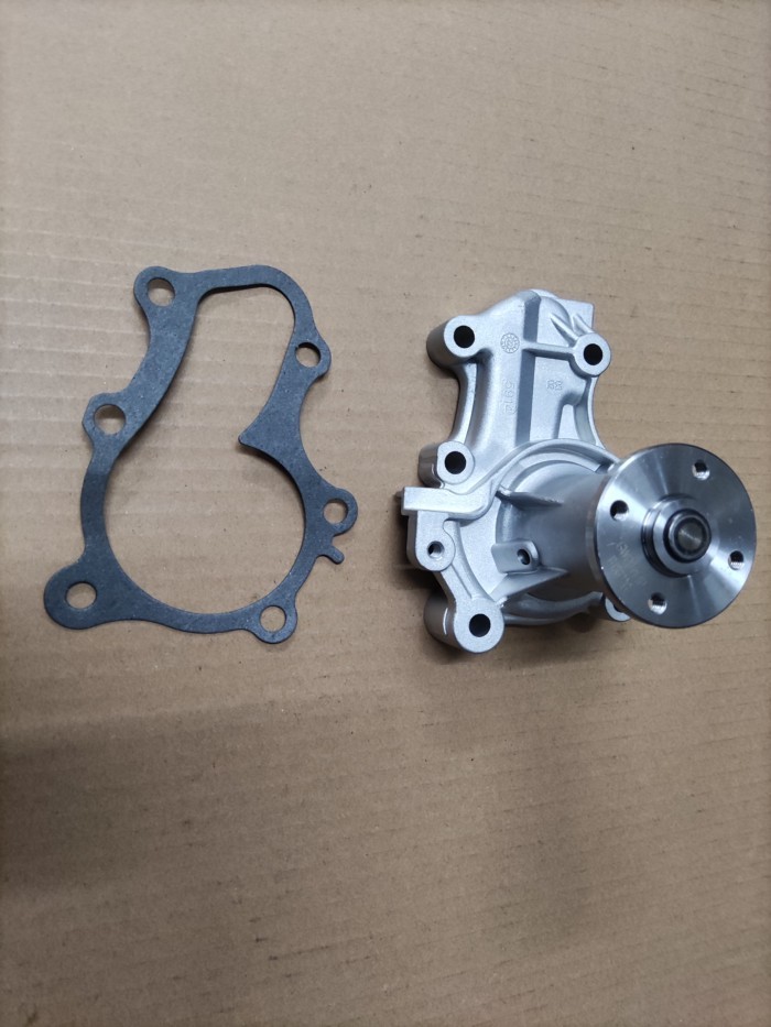 4G15 4G18 engine water pump  471Q-13079503