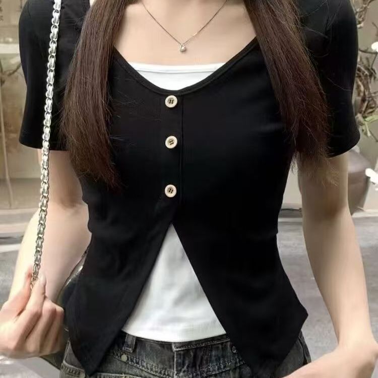 เสื้อยืดแขนสั้นบล็อกสีผู้หญิงสําเร็จรูปพร้อมไหล่ด้านหน้าฤดูร้อนสไตล์เกาหลีแฟชั่น มารยาท สองชิ้นด้านบน