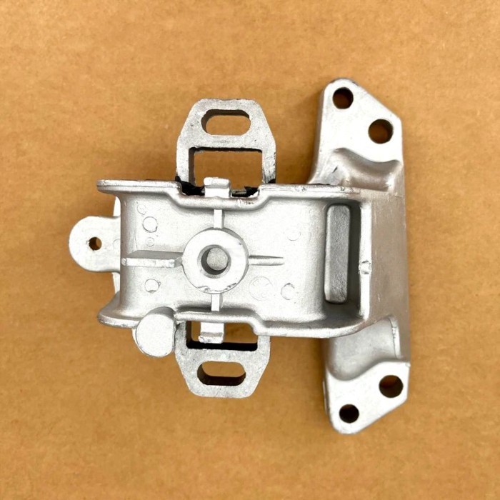 Car Engine Mounts Flexible Bracket Cushion Rubber Holder Motor DV6TED4 EW10A EW7A New Accessory 181