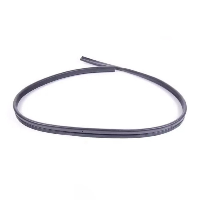 8E0823731D 8E0823731C Front Hood Inner Seal Rubber Strip for Audi A4 B6 B7 2001-2008 4F0823731A