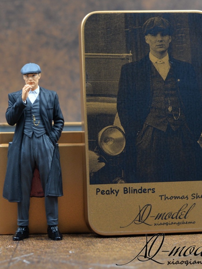 พร้อมสต็อก cmc exoto รถตุ๊กตาอาบน้ํา Blood Gang Shelby Thomas Shelby 1/18 เครื่องประดับ