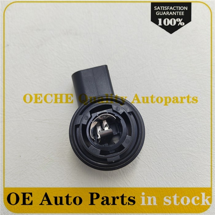 Auto Bulb Lamp Holder Socket 6R0953123A For Golf Passat Skoda Daytime Running Light Bulb Holder Aut