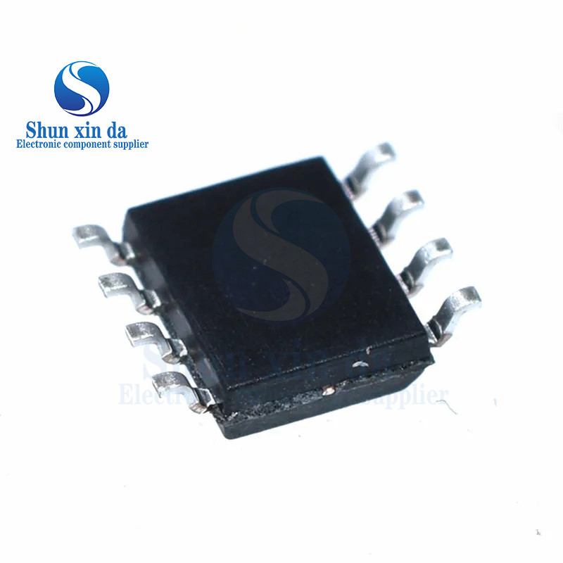 10PCS SOP-8 LM555CM LM555 555CM เปลี่ยนโดยตรงสําหรับ SE555 NE555 Precision Timing IC SMD 4.5V-16V LM